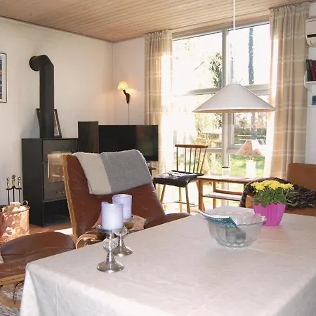 بيت للعطل Cozy In Tranekaer With Kitchen *