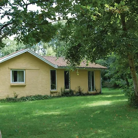 Vakantiehuis Cozy In Tranekaer With Kitchen
