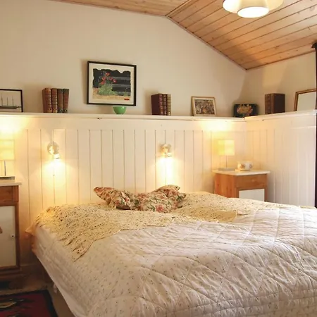 Vakantiehuis Cozy In Tranekaer With Kitchen *